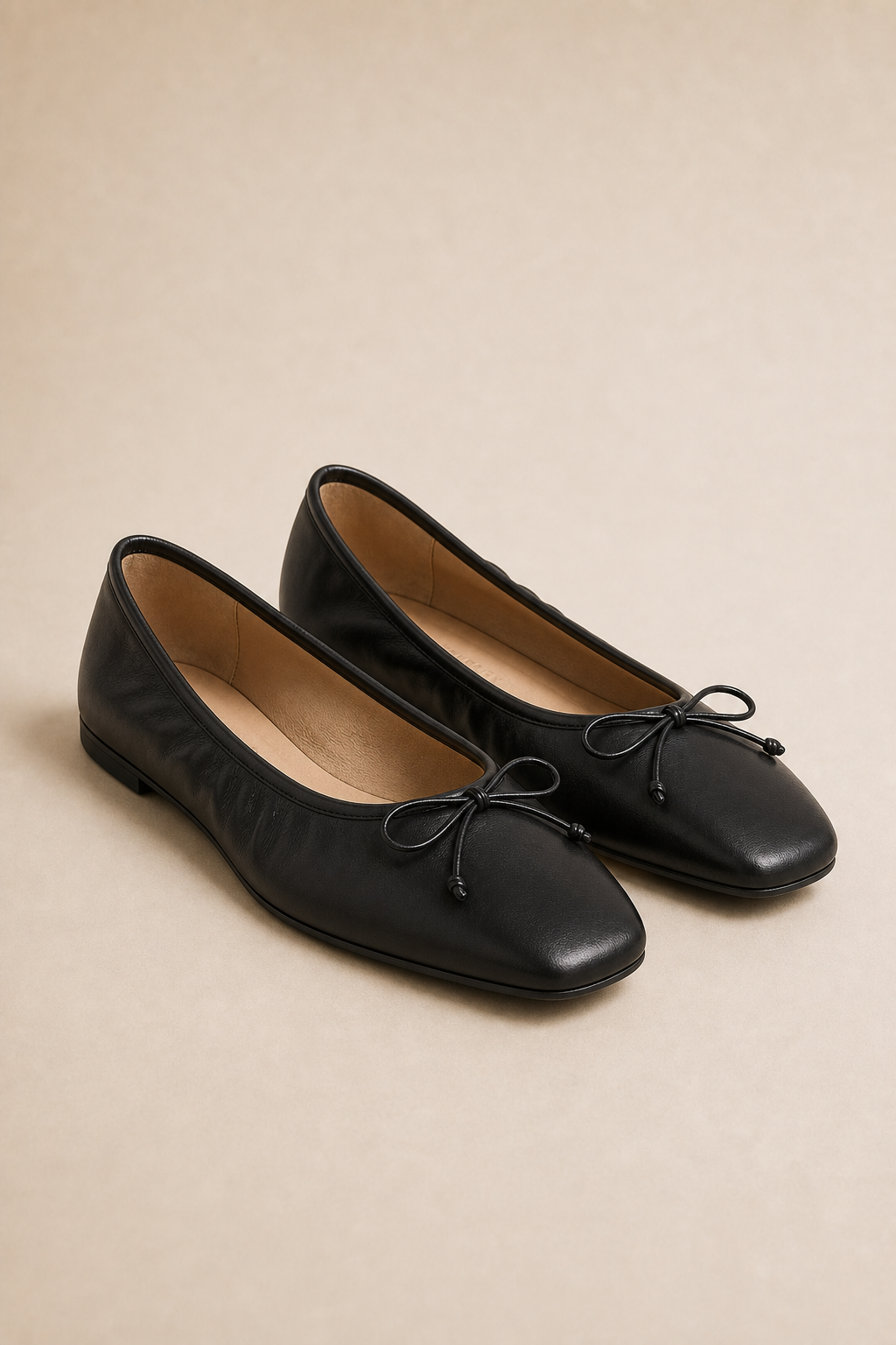 Ballerines cuir souple noir